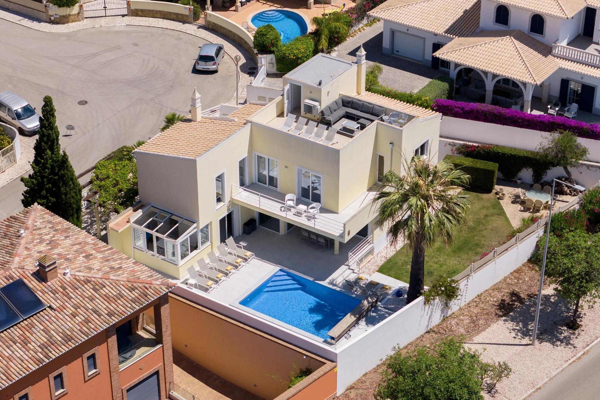 Villa Porto De Mos 95 By Destination Algarve Lagos