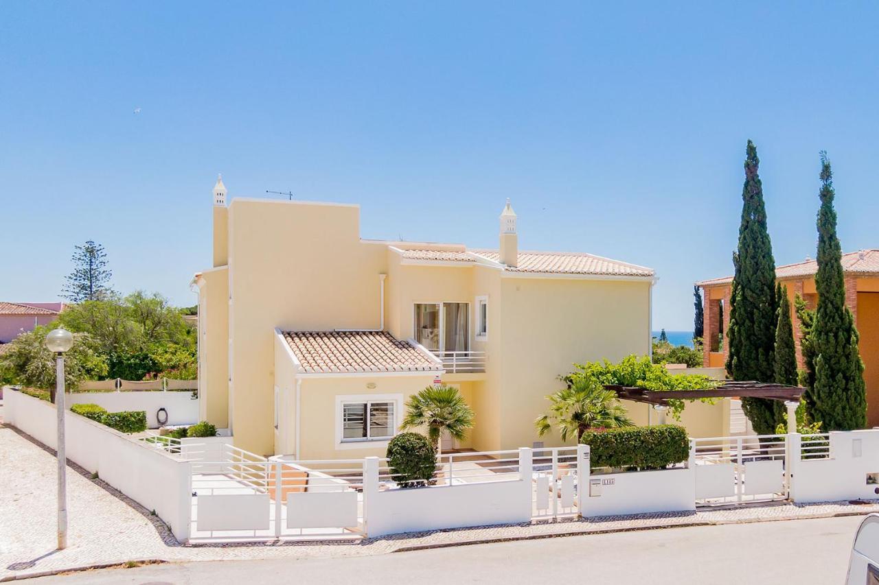 Porto De Mos 95 By Destination Algarve *